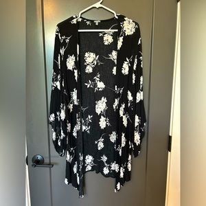 Charlotte Russe Floral Kimono